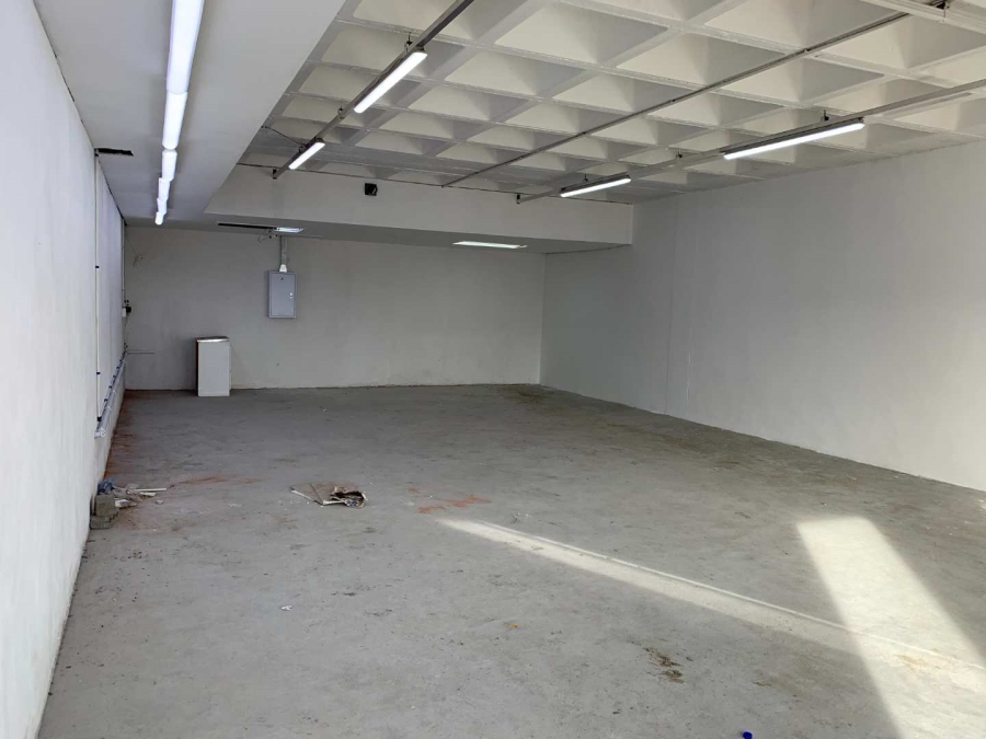 To Let commercial Property for Rent in Sanddrift Western Cape